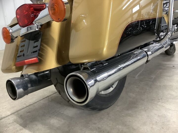 1 owner cobra exhaust highflow intake backrest rack highway pegs cruise