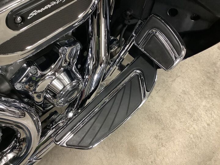 117 screamin eagle heads full vance and hines exhaust highflow intake led
