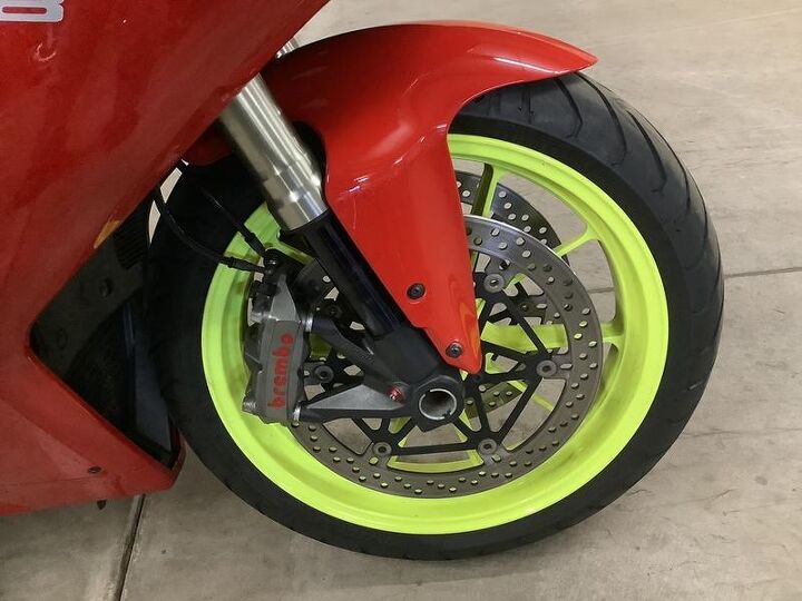 powder coated wheels and pegs carbon fiber termignoni exhaust steering