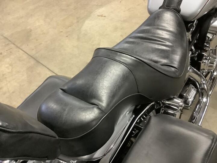 supertrapp exhaust hard mounted saddle bags backrest rack upgraded grips and