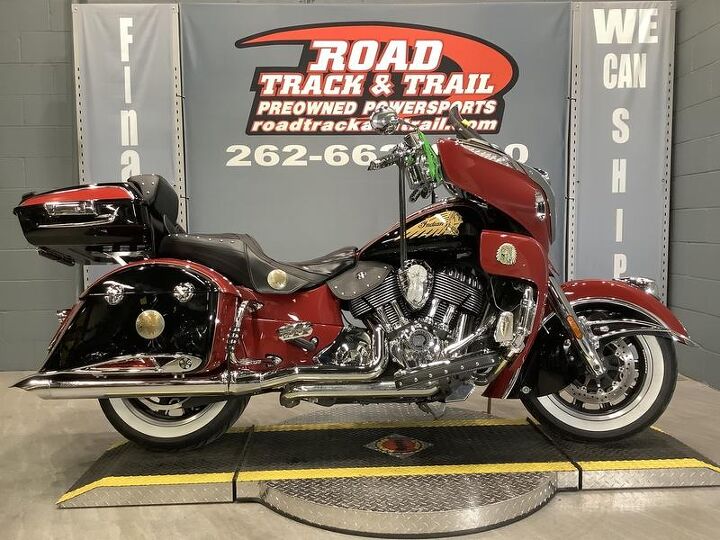 only 6050 miles vance and hines exhaust intake led headlight and spots lower