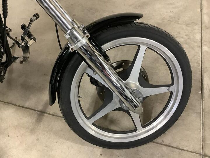 1 owner upgraded hd wheels raked front end chrome forks upgraded handlebars
