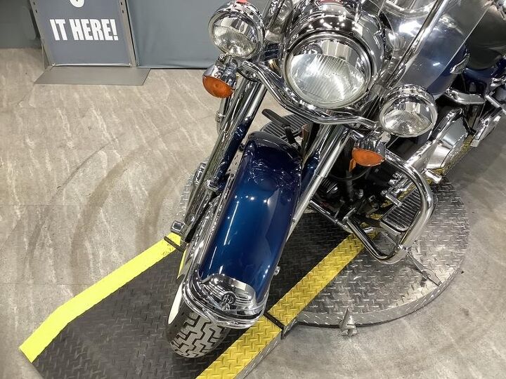 vance and hines exhaust high flow tour pak chrome forks chrome boards chrome