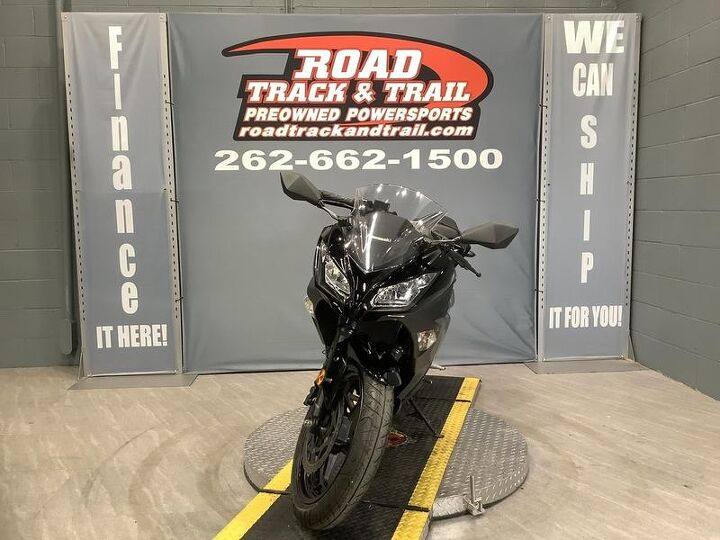 low miles fuel injected sport bike time we can ship this for 399