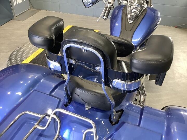 motor trike trike kit air ride rear suspension mustang seat backrest rack