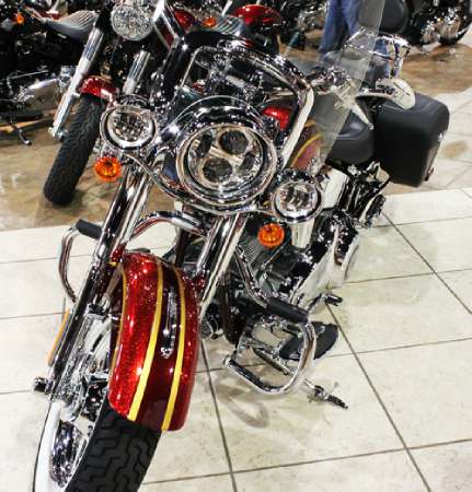screamin eagle cvo the cvo softail deluxe combines big features with an easy