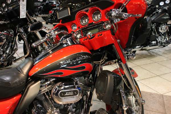 screamin eagle this bike pushes the term fully loaded to the ultimate edge