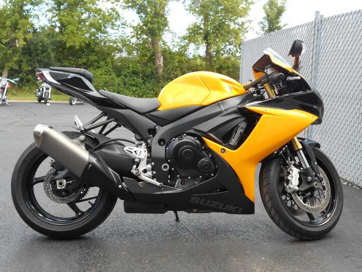 bike marked down from 7 999 stock clean great