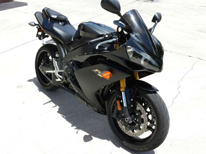 2008 Yamaha YZF-R1 For Sale | Motorcycle Classifieds | Motorcycle.com