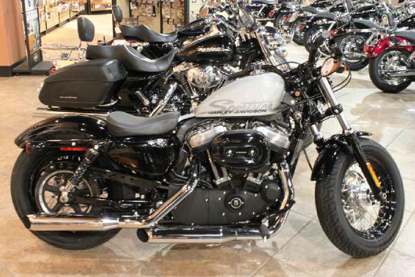 awesome motorcycle the 2011 harley davidson sportster forty eight xl1200x is