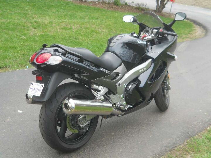 Klaxon avertisseur sonore Kawasaki 1100 ZZR 1993 à 2001 Klaxon avertisseur sonore Kawasaki 1100 ZZR 1993 à 2001