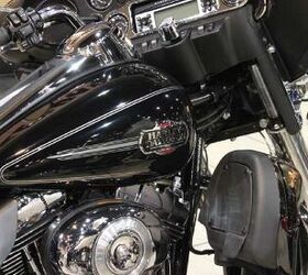 awesome motorcycle the 2012 harley ultra classic electra glide flhtcu provides