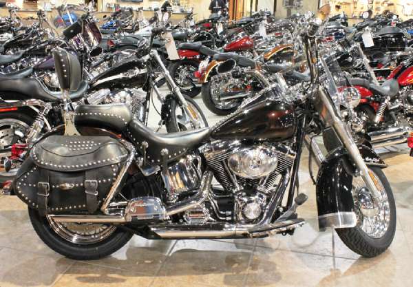cool paint twist the throttle of the timeless heritage softail classic and you