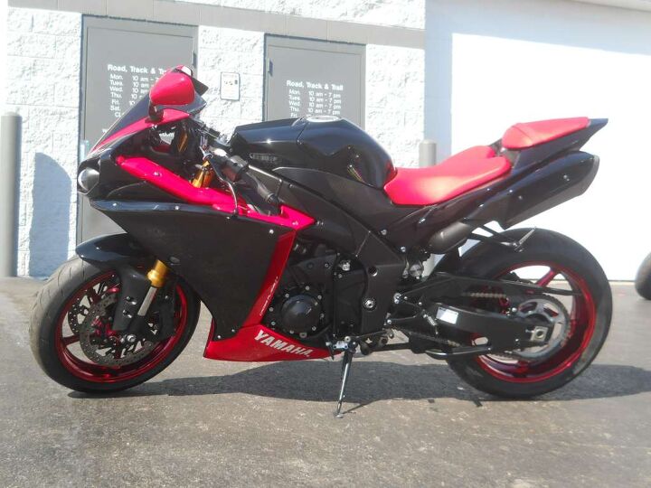 2009 Yamaha YZF-R1 For Sale | Motorcycle Classifieds | Motorcycle.com