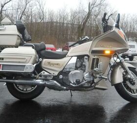 highway-pegs-passenger-grab-