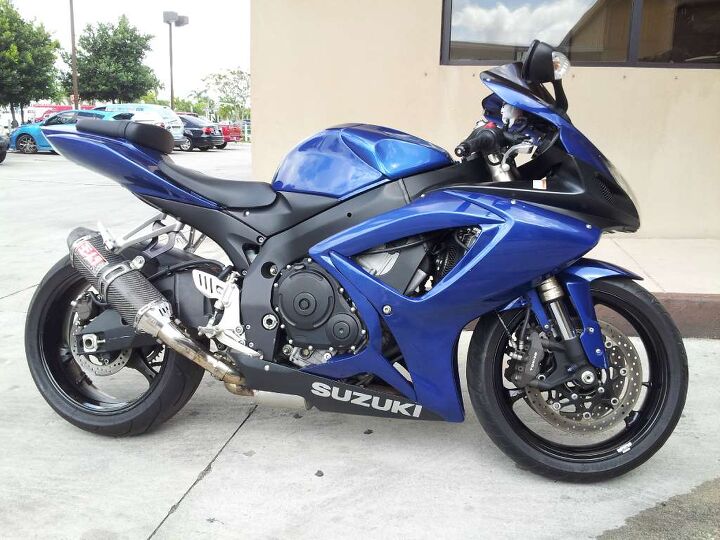 600cc super sport low miles financing available it