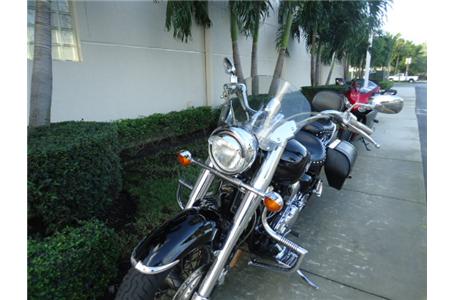 this is a beautiful 2002 yamaha roadstar silverado this bike is in great