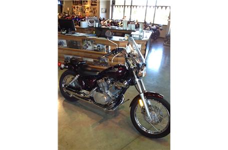 2007 yamaha virago 250 windshild only 11603 miles this is the perfect begginer