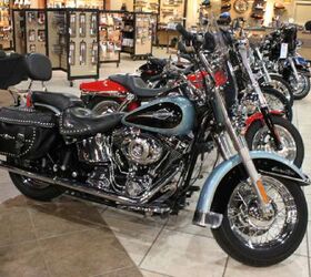 nice bikemodern softail comfort with a stable of touring