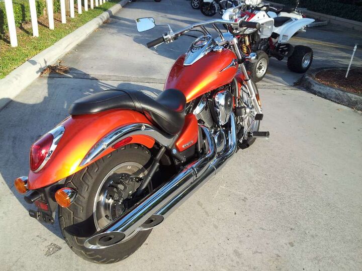 fuel injected custom 900cc only three hundred miles financing