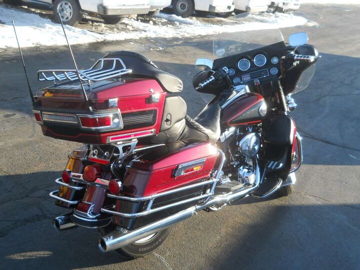 1 owner fuel injected stock clean rack great two tone this bike is fuel