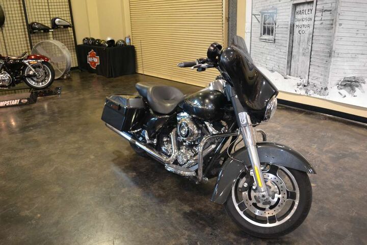 2009 flhx street glidethis is a pre owned used