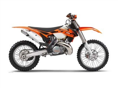 the 300 xc provides the 2 stroke afficianado exactly what they want awesome