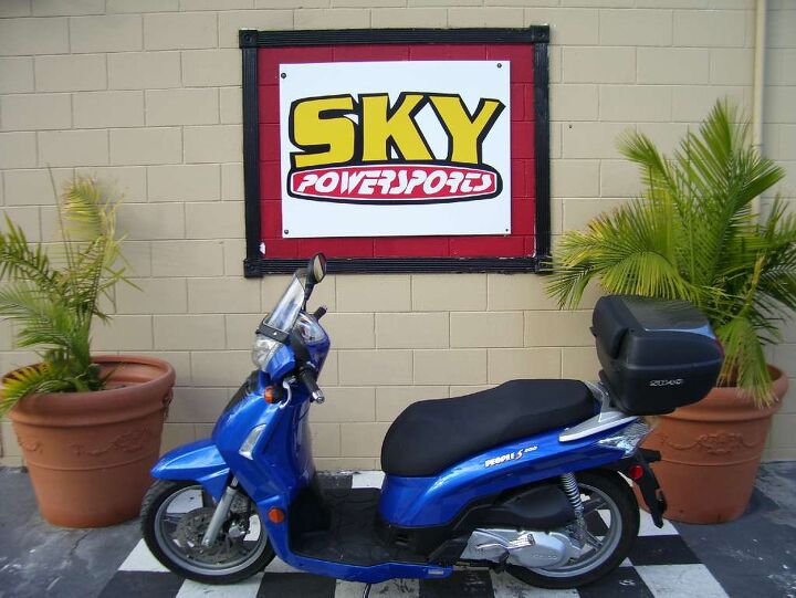 in stock in lake wales call 866 415 1538the kymco people s 200 in