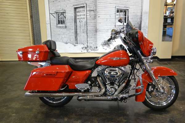 2010 flhx street glidethis is a used pre owned consignment