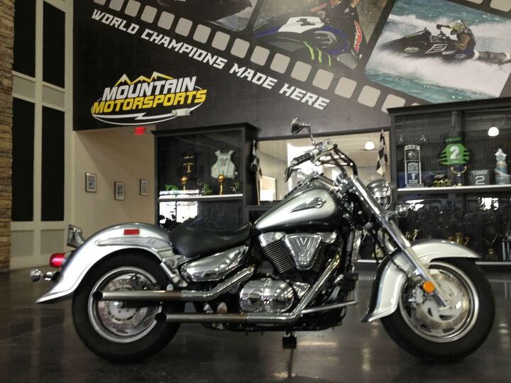 low miles the new intruder lc 1500 has a long low cruiser