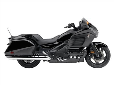 a new way to go everywhere hondas new gold wing f6b takes the