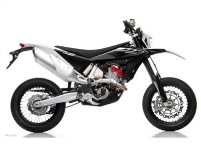 husqvarna is adding one more model to the 2012 lineup the smr511 setting tread in