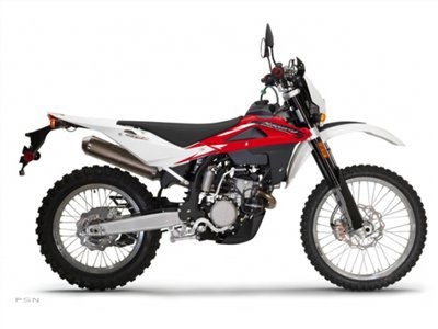 exclusive to the u s market the street legal 2012 te250 will feature a low seat