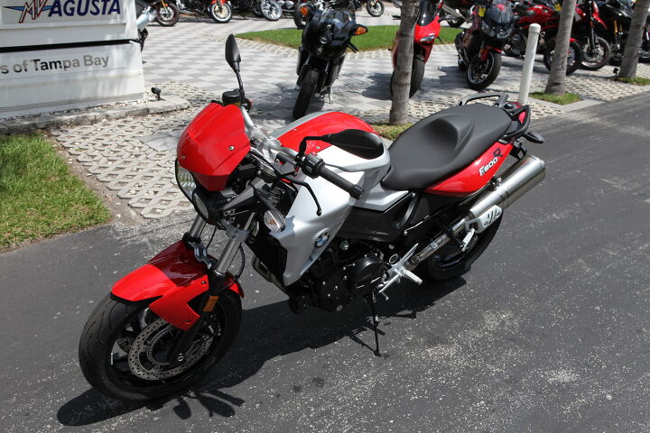 2012 bmw f800r red white