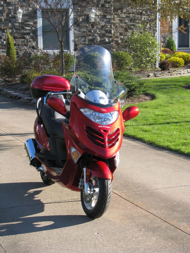 kymco grand vista 250cc scooter purchased new from dealer in june 2011 1 year