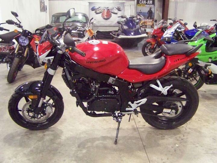 gt250 250cc lightweight naked sportbike with only 1 013 mi two bros