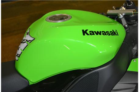 no tax to oregon customers kawasakis zx 10r liter class sportbike gets an