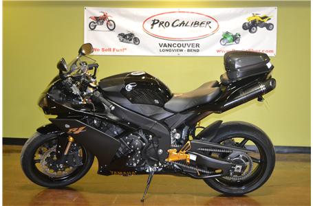 Green 2008 R1 2008 Yamaha YZF-R1 For Sale | Motorcycle Classifieds | Motorcycle.com