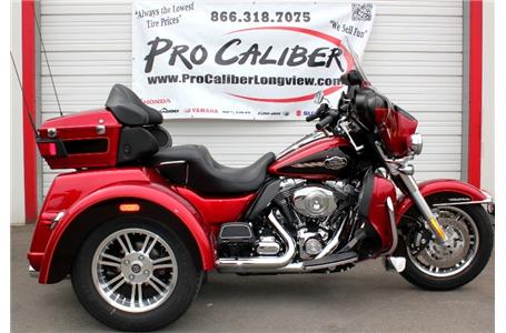 this harley davidson flhtcutg tri glide ultra classic is a beauty with only 1598