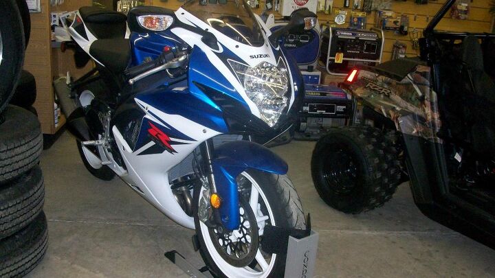 new 2011 suzuki gsxr 600 for sale wont last this spring call for our