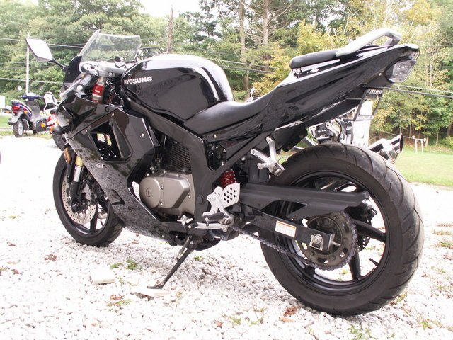 description this 2008 hyosung gt250r is in very good condition with