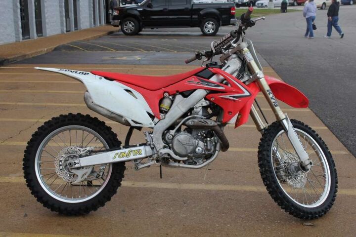 2009 crf450the honda crf450r has always been out in front but now