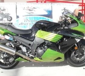 y 2011 Kawasaki ZX600RBF NINJA ZX-6R - 599cc Options and Equipment