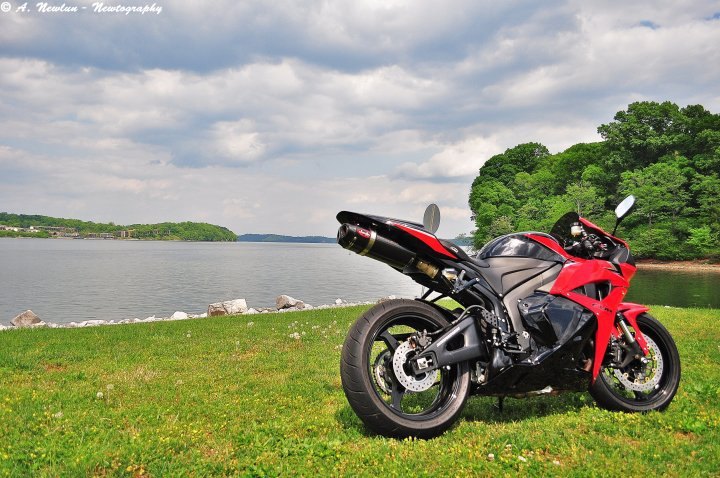 2009 cbr 600 red black one of a kind