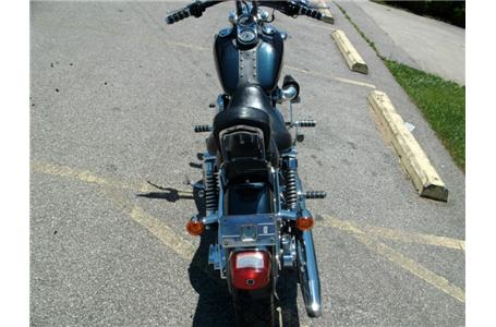 this is a very fast harley many aftermarket parts ready to cruise