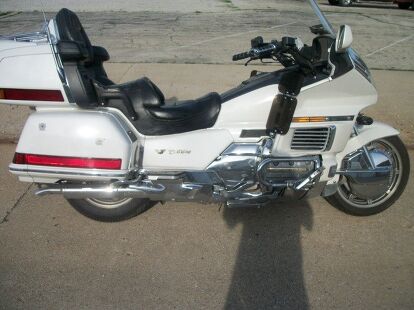 WHITE GOLD WING 1500 With 106K Miles. Call for Details; Ready to Sell
