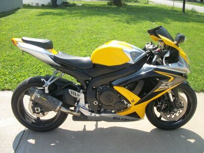 YELLOW/BLACK GSXR600 With 9210 Miles. Call for Details; Ready to Sell