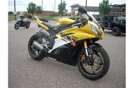 2006 yamaha r6 limited edition sport bike new tires new battery only 8781