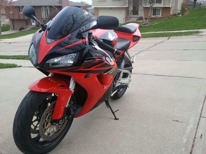 2006 honda cbr 1000 rr for sale for 6300 1 owner with 9900 miles bike has been
