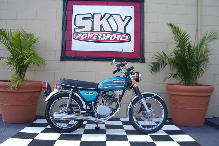 lake walesthis a classic 1975 cb125s this is highly sought